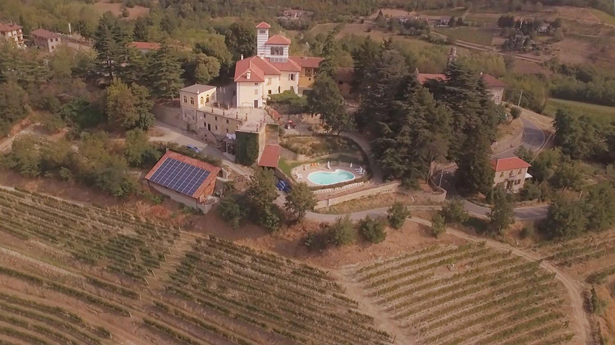 Castello Di Grillano Guest House Овада Екстериор снимка